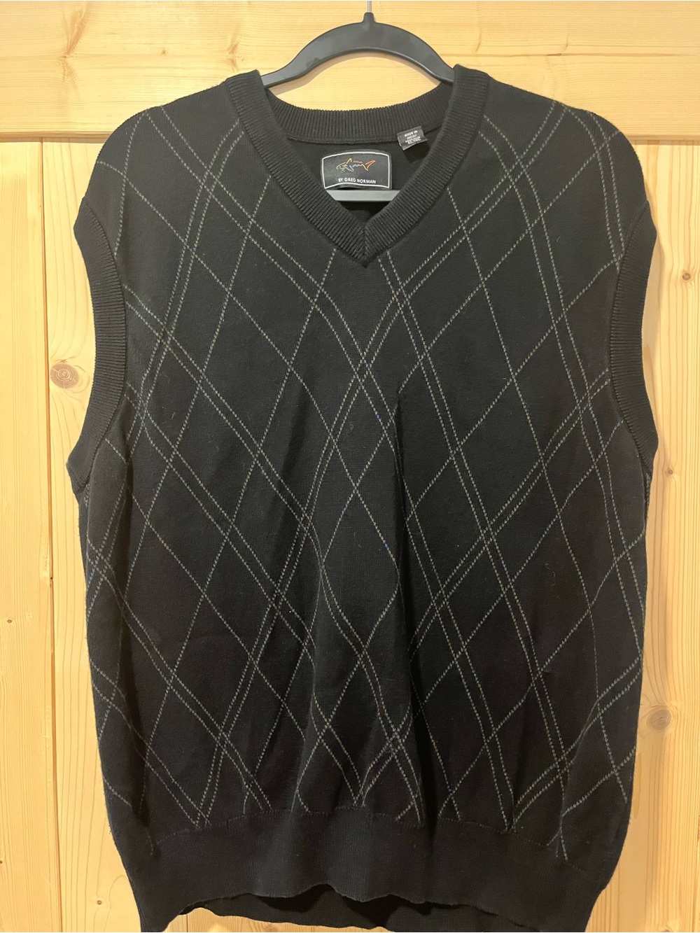 Greg Norman Collection Men's Black Argyle V-Neck Sweater Vest XL/TG 🦈